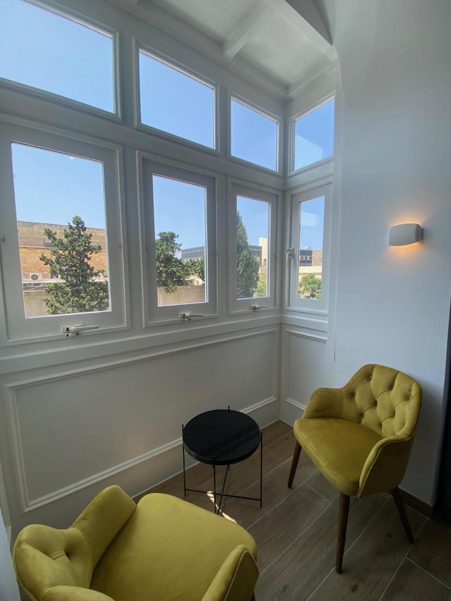 Tritoni Valletta Boutique Hotel Флориана Экстерьер фото