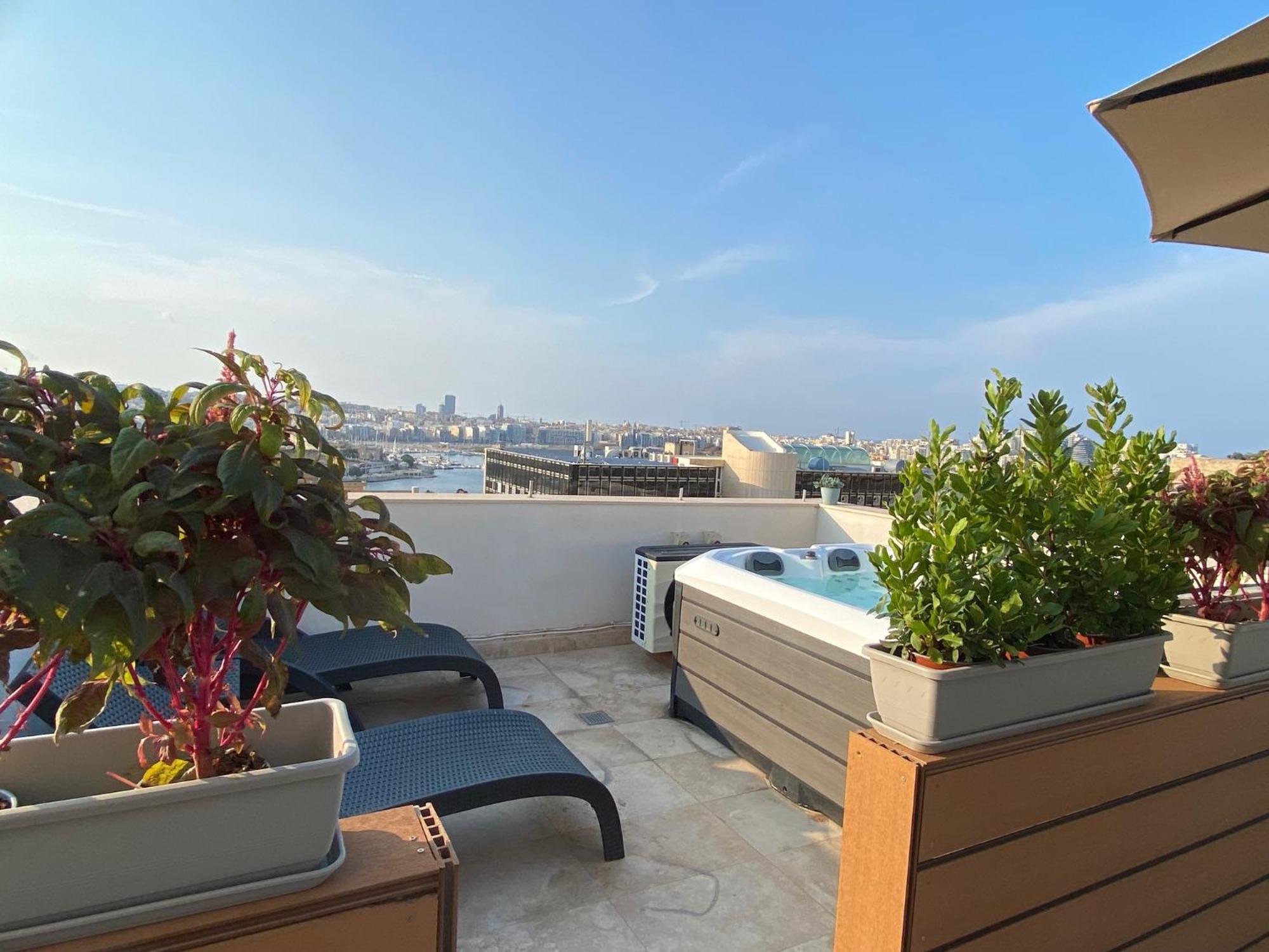 Tritoni Valletta Boutique Hotel Флориана Экстерьер фото